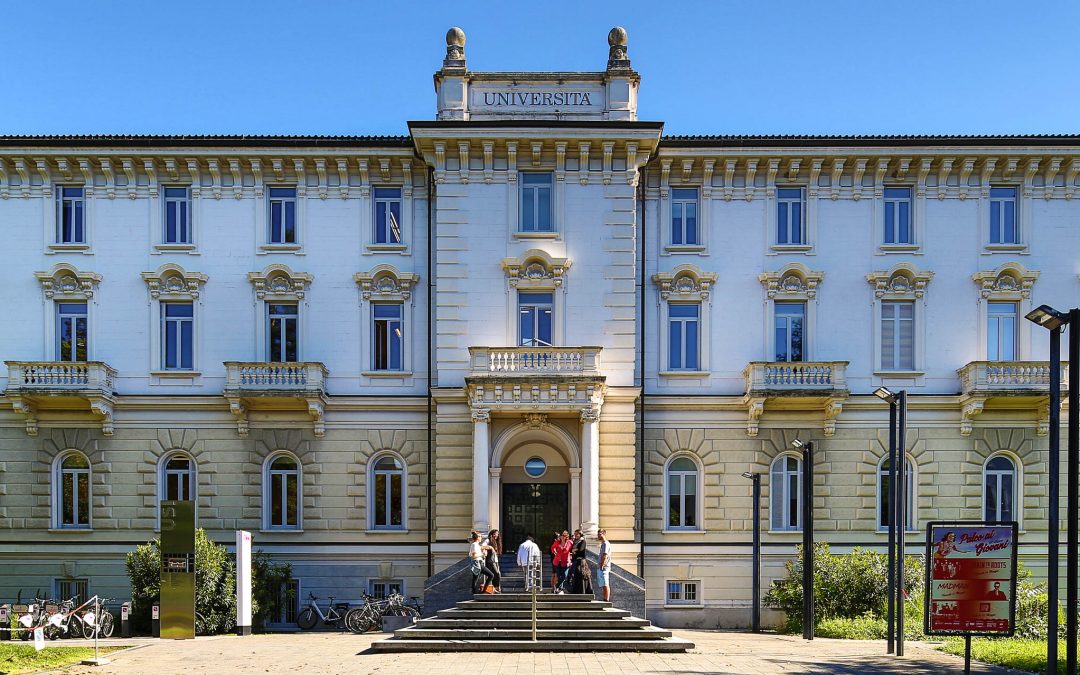 EMBA 10, DOUBLE DEAN